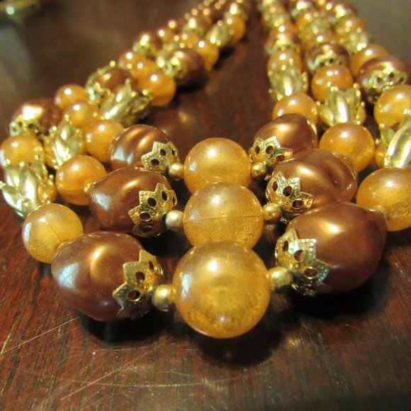 🧡 Gorgeous Vintage Copper-Gold Tulip Beaded Necklace - Picture 8 of 16